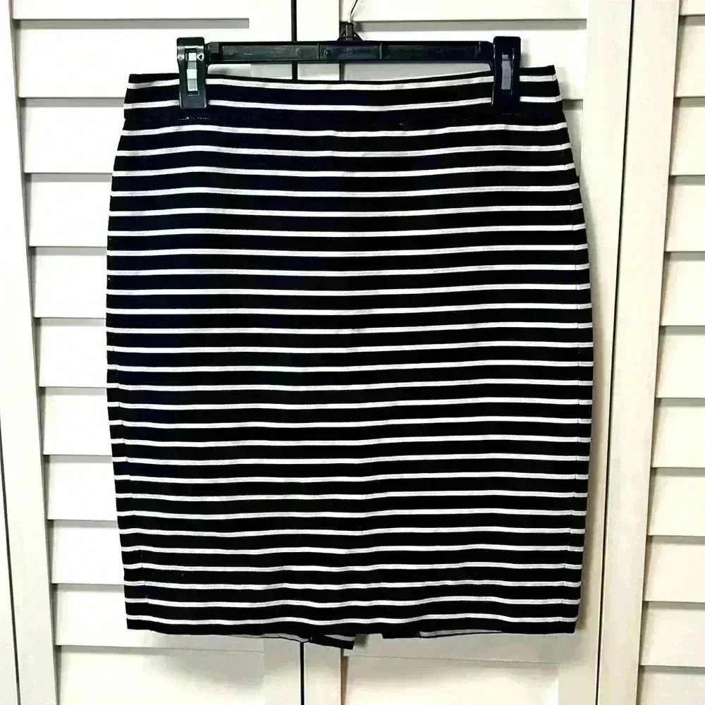 J. Crew Linen Blend Pencil Skirt Size 4 Black & White